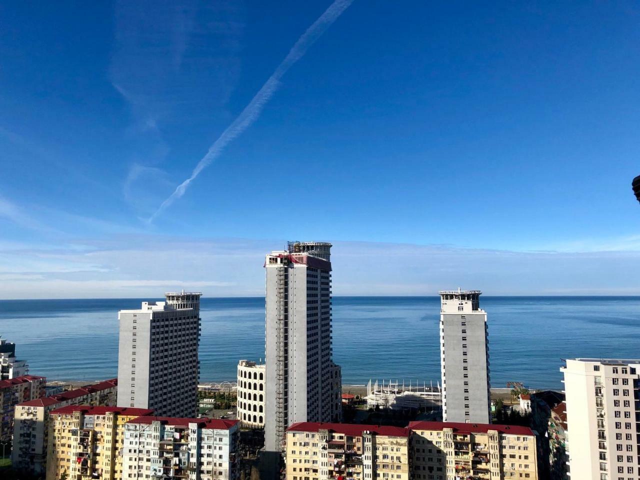 Cozy Bright Apartment With Amazing Sea View Μπατούμι Εξωτερικό φωτογραφία