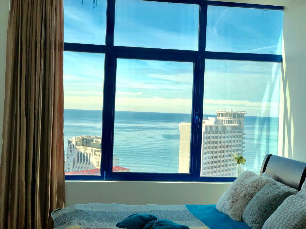 Cozy Bright Apartment With Amazing Sea View Μπατούμι Εξωτερικό φωτογραφία