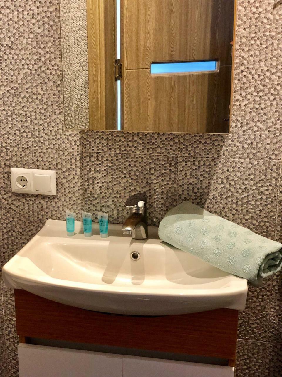 Cozy Bright Apartment With Amazing Sea View Μπατούμι Εξωτερικό φωτογραφία