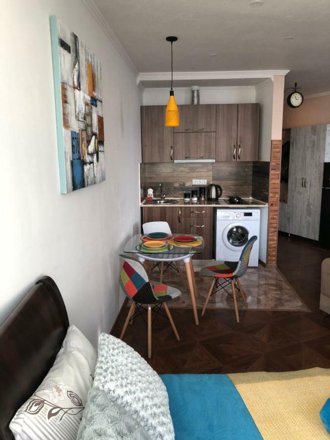 Cozy Bright Apartment With Amazing Sea View Μπατούμι Εξωτερικό φωτογραφία